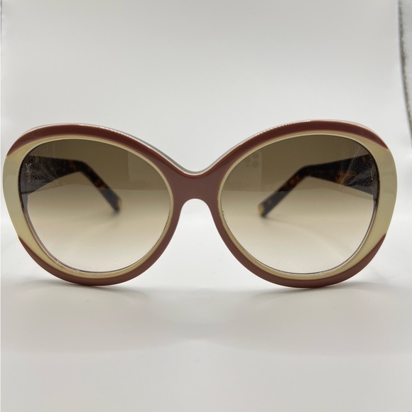 In great condition - Picture 9 of 11